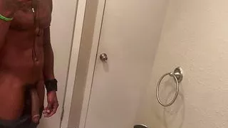 Big dick but I want ass