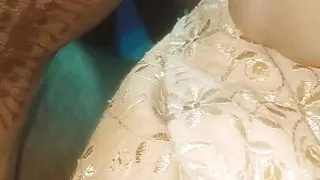 Desi indian soniya bhabi sucking dick