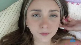 Super sexy amateur Macy Meadows creams multiple times from getting pussy licked and played with (female orgams)