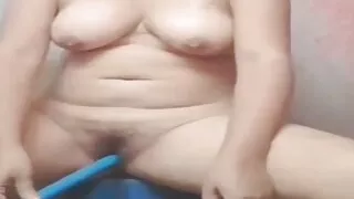 Desi Mädchen Faustfick Badezimmer Sex Video