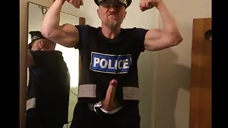 Muscular UK bodybuilder cop worships himself and turns himself on in his police uniform obsessed with his huge biceps