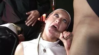 Delta White And Robyn Share A Cock During A Naughty