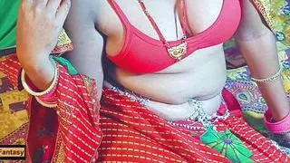 Madhu bhabhi real sucking and hard fucking Desi mms video.hot blowjob and creampie