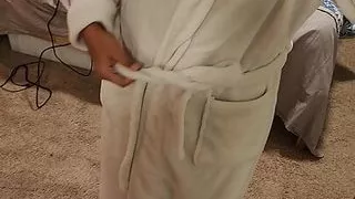 Introducing my body as my first video