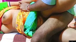 Cheating Bhabhi ne apne husband ke friend se apni chudai karwayi