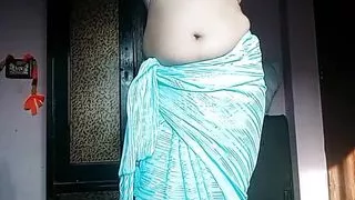 Asian girl masturbating