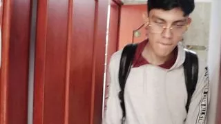 Tenant Fucks The Landlady Who Is His Stepsister Porn En Espanol