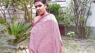 Dekhiye kaise EK Ladke Ne Gaon ki Ladki ko pata ke chod dala woh bhi Video banate huye ( Hindi Audio )