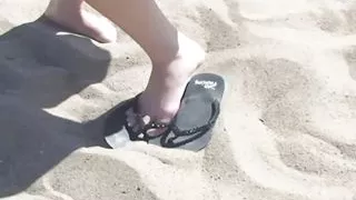 Four Naughty Girls Are Having a Lesbian Foursome