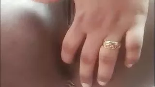 kajal bhabhi x ne pahli baar apni gaand me ungli daali