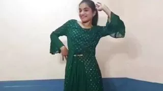 reel video banane wale dono kadki ko chuda