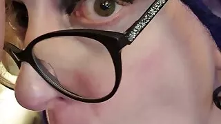 Milf wearing glasses and red lips loves sucking cock