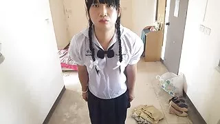 Intro solo teen ladyboy thai schule