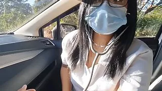Pinay nurse girl fucked in Public Road inside the car, Pinick up si nurse libreng kantot para sa libreng sakay