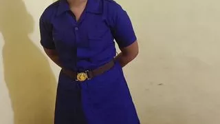 Desi ladaki ne apne college sir ko ghar par bulakar apane chut ka pani giraya