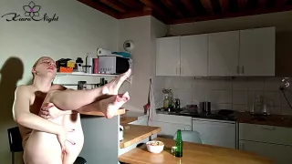 Cute Slut Jerk Off Wet Pussy Bottle - Sensual Solo