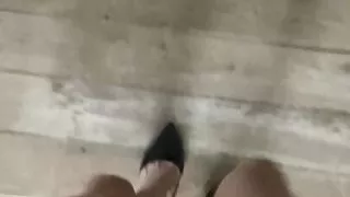 Das erste Mal in Stöckelschuhen