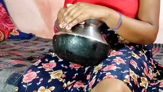 Dudh bechne I hai gand marva kar jayegi Hindi story