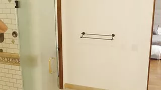 SPYFAM Stepdaughter Accidentally Sees Stepdad Taking A Shower