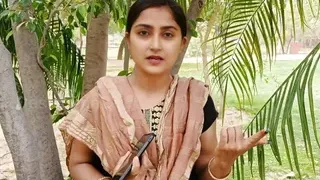 Desi Indian hot coll girl fuck dogistaye tight fucking hindi audio