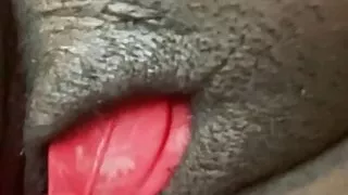 SSBBW masturbating and squirting