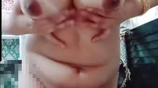 Pakistani girl masturbating on webcam