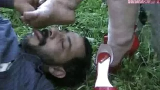 Surpise Gresopio worship feet - 01