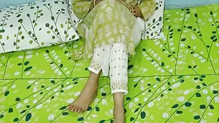 Mama Ki Ladki Ko Choda