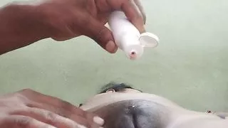 Indian Desi bhabi oil massage