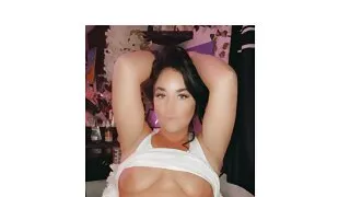 Got a new toy..Watch it make me squirm