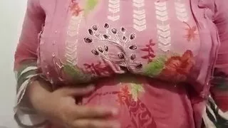 Pakistani big boobs