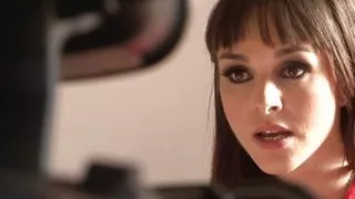 Shaved pussy teen creampie