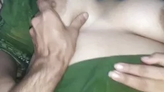 Desi bhabhi ko ghar me akela dekh jabar jasti choda