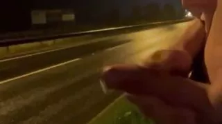 Sunny cumshot for truckers