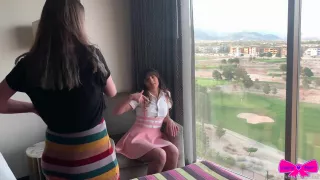 Ertappt, bestraft, im Hotel beim Kiffen erwischt - Dakota Marr