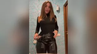 Hot Spanish Girl Masturbating In A Nightclubs Toilet