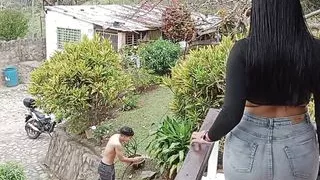 Horny gardener fucks the latina samantha's pussy - Porn in Spanish