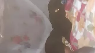 Sex ke baad kam wali se muth marwaya