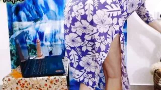 Move Sexy Flashing Ass.