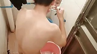 After Daddy undressed, he found that there were no toiletries, so he put on his clothes and went out to get them.