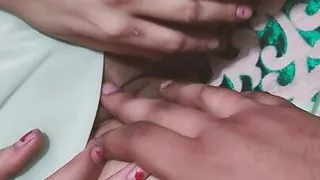 Hot bhabhi ko jab dever ne akela dekhkr chod dala