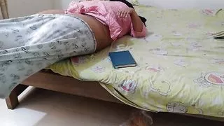 Sexy Moti Gand wali school teacher ne student ke sath Jabardasti chudai - Indian desi coda cudi video MMS viral (Hindi)
