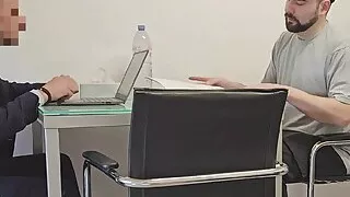 Straight Insurance Broker Convinced