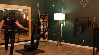 Upside down slapped and fisted Latexgirl