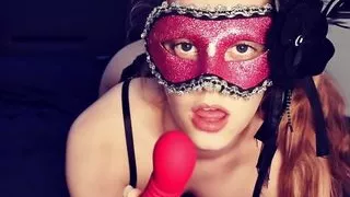 Vends-ta-culotte - Hot amateur girl masturbating with a sextoy until orgasm