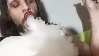 Robbie Blows late night cloud session