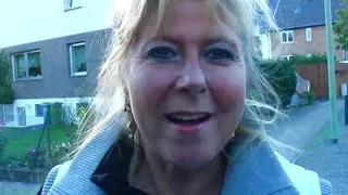 MILF Anita teaches her friend how to fuck in threesome - 3