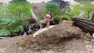 Yanks Tasty Luscious Sexy MILF