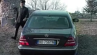 Unkontrollierbare Orgasmen der in die Muschi eingedrungenen Milf