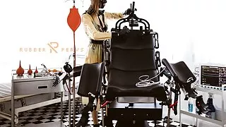 Rubber Mistress prepares the Clinic for Examination